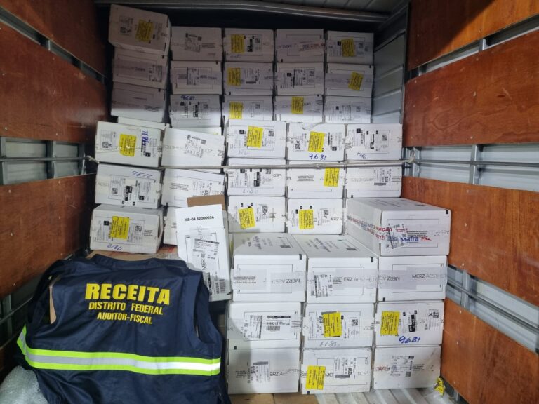 GDF apreende R$ 4,3 milhões em botox e cosméticos com notas fiscais irregulares no DF