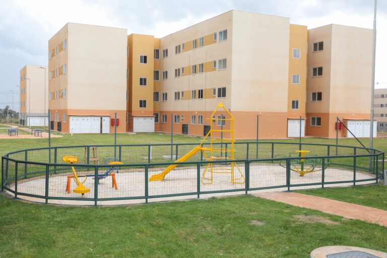 Cheque Moradia garante entrada do financiamento e beneficia 44 famílias no DF