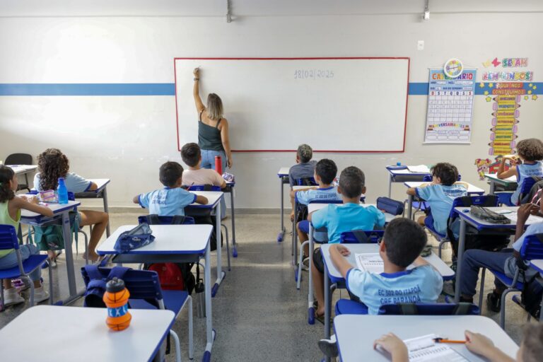 Inscrições para vagas remanescentes da rede pública do DF começam nesta sexta