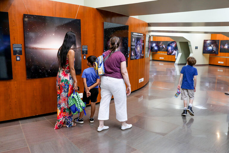 Férias escolares no DF têm colônias gratuitas, ciência, cultura e roteiros para toda a família
