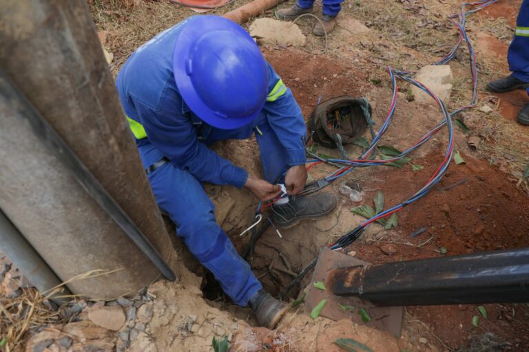 Crimes contra cabos de energia e telecomunicações têm penas ampliadas após alta de ocorrências no DF