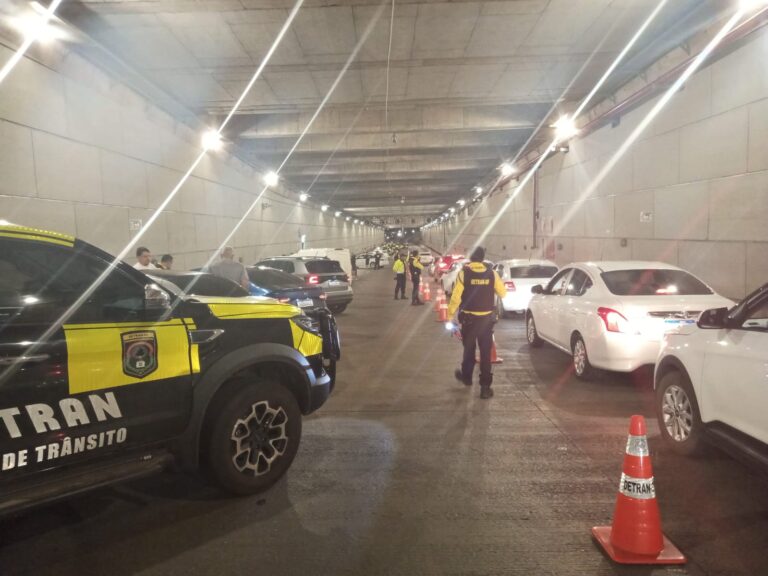 Fiscalização do Detran-DF flagra 63 motoristas alcoolizados durante operações no fim de semana