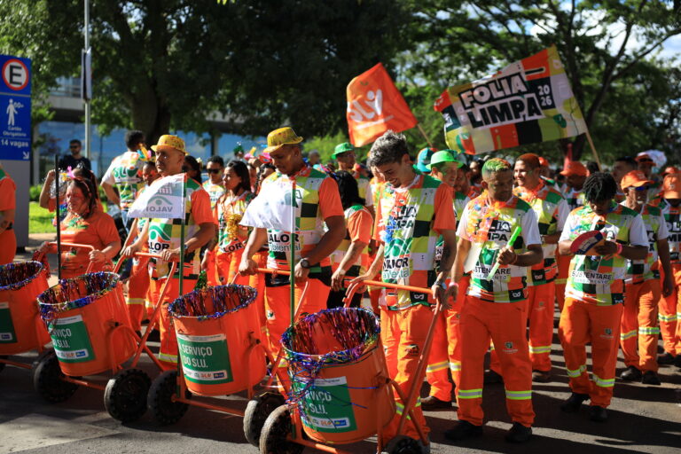 Carnaval sustentável: SLU entrega Prêmio Folia Limpa 2026 em Brasília