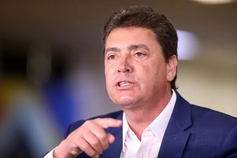 Racha interno no PL expõe incertezas sobre pré-candidatura de Wilder Morais ao governo de Goiás