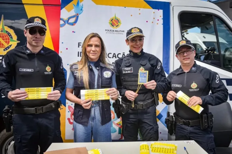 Celina Leão vistoria esquema especial de segurança para o Carnaval no DF