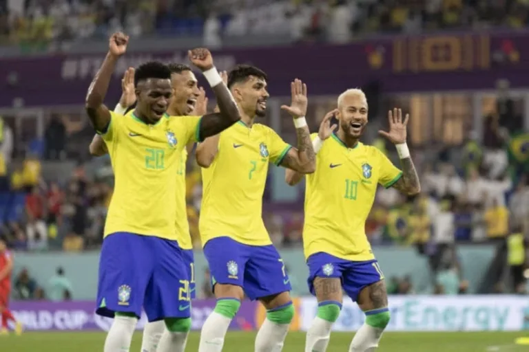 Brasil tem a mesma quantidade de copas que todas as seleções das quartas juntas