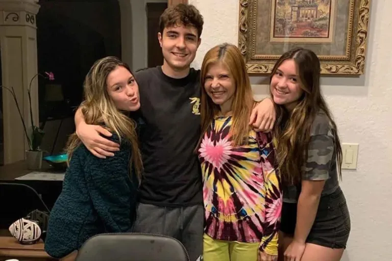 Em disputa por herança filho de Gugu corta relações com a mãe e as irmãs
