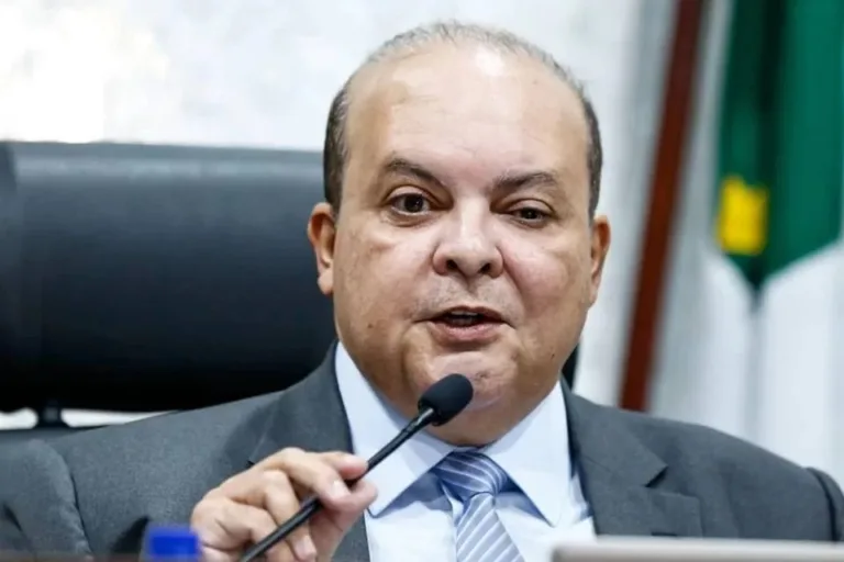 Ibaneis prorroga prazo para adesão ao Refis até 28 de dezembro