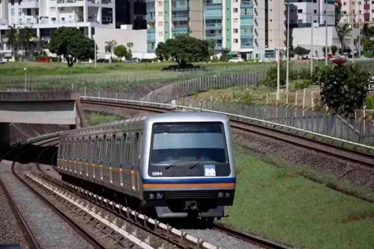 Investimento bilionário: GDF pretende comprar 13 trens para o metrô