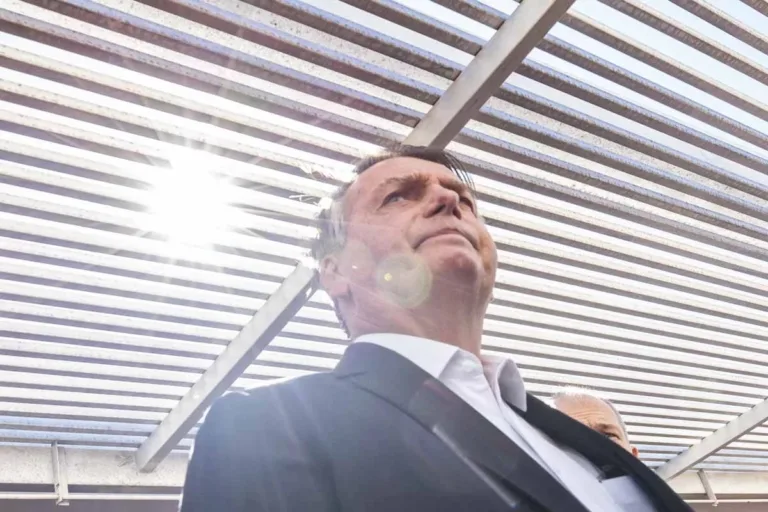 MPF recupera vídeo apagado por Bolsonaro após 8/1 e envia ao STF