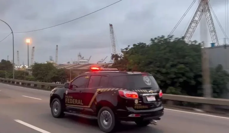 Policiais são presos após escoltar 16 toneladas de drogas para o CV