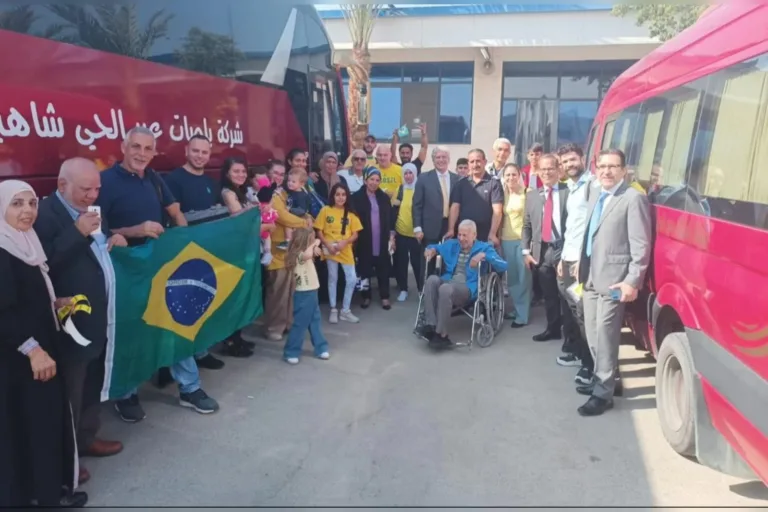 Indefinição sobre saída de Gaza amplia drama de brasileiros