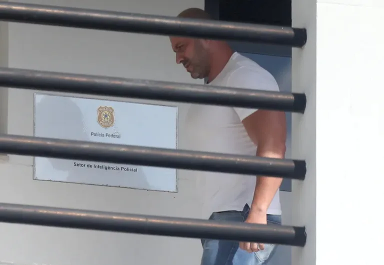 Ex-deputado Daniel Silveira passa a primeira noite em presídio no Rio de Janeiro