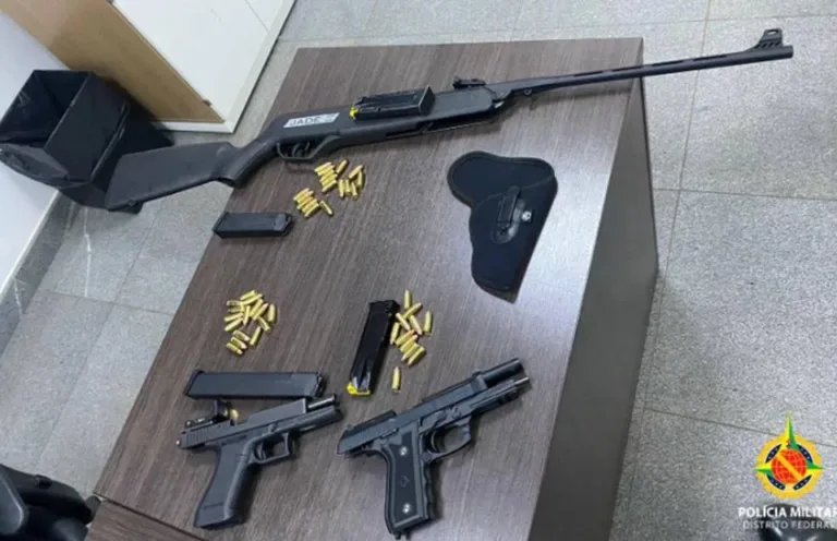 Em carro blindado, trio mata traficante, tenta fugir e é preso pela PM