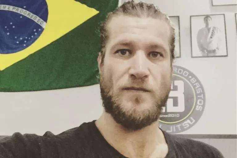 Ex-BBB Diego Alemão é transferido para clínica psiquiátrica