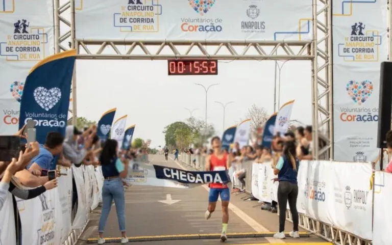 Menino de 12 anos morre após terminar corrida de rua e passar mal