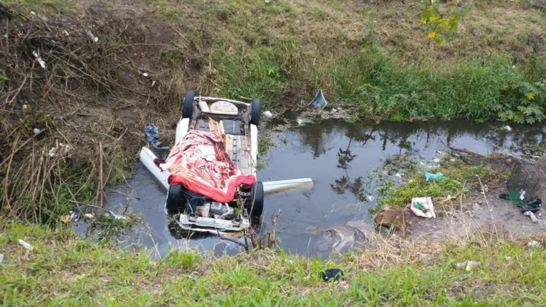 Homem em situação de rua morre atropelado enquanto dormia em Florianópolis