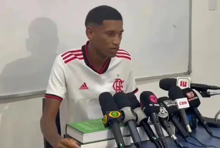Entregador relata perseguição e mordida em briga com Marcos Braz