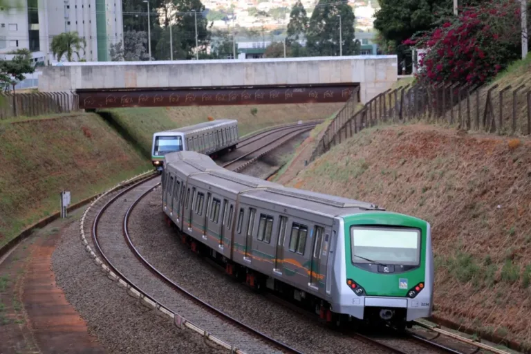 Metrô-DF abre licitação para comprar 15 novos trens e ampliar frota