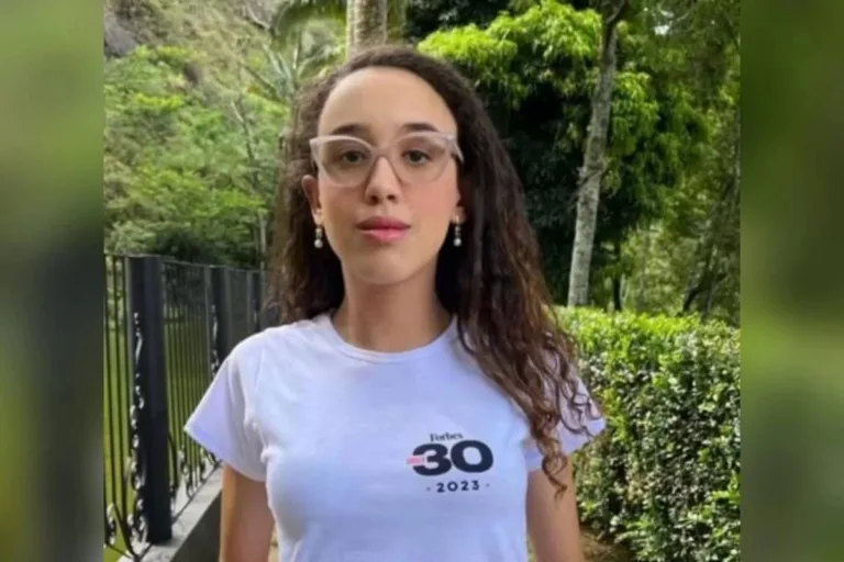 Saiba quem é a jovem brasileira de 17 anos na lista da Forbes Under 30