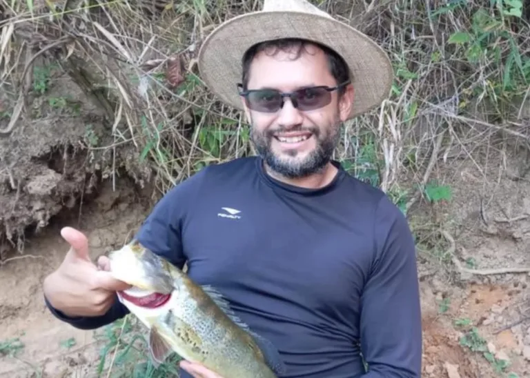 Motorista de app morto a facadas durante assalto é enterrado no DF