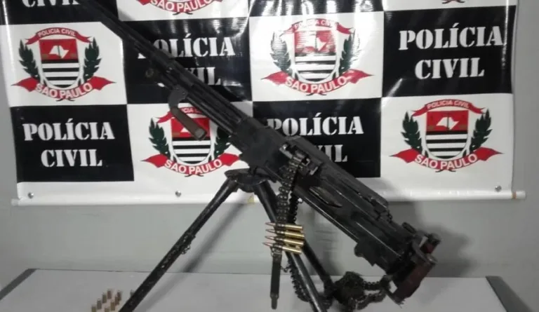 Exército mantém 480 militares aquartelados após furto de 21 armas
