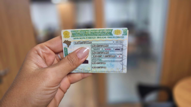Mais de 4 mil motoristas do DF podem ter carteira suspensa