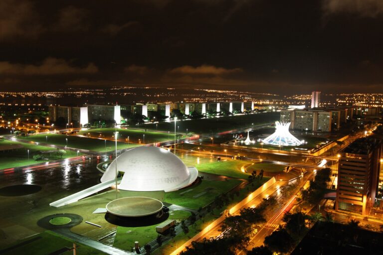 Turismo em Brasília passa de R$ 90 milhões em ISS e amplia empregos no setor