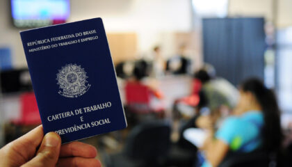 Agências do trabalhador abrem a semana com 751 vagas no DF