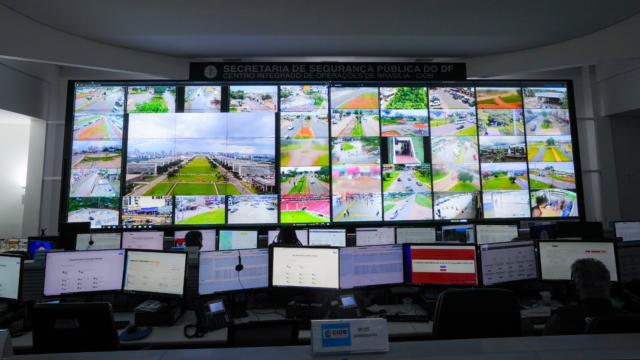 Sistema da Defesa Civil usado para envio de alertas aos celulares no Distrito Federal