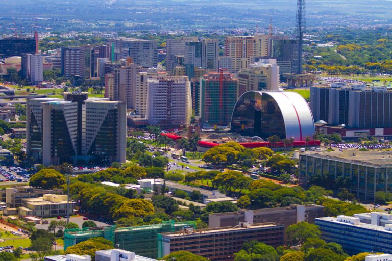 Brasília busca novos pacotes de lazer em reunião com hotéis e operadoras