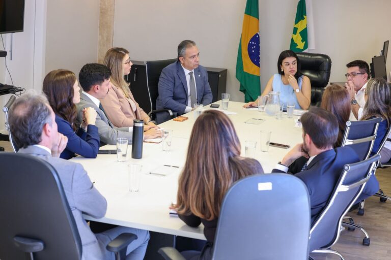 Reunião entre GDF e Defensoria Pública sobre o Centro Pop Brasília