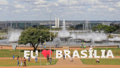 Jogo do Brasil muda funcionamento de serviços públicos no DF neste sábado