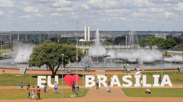 Jogo do Brasil muda funcionamento de serviços públicos no DF neste sábado