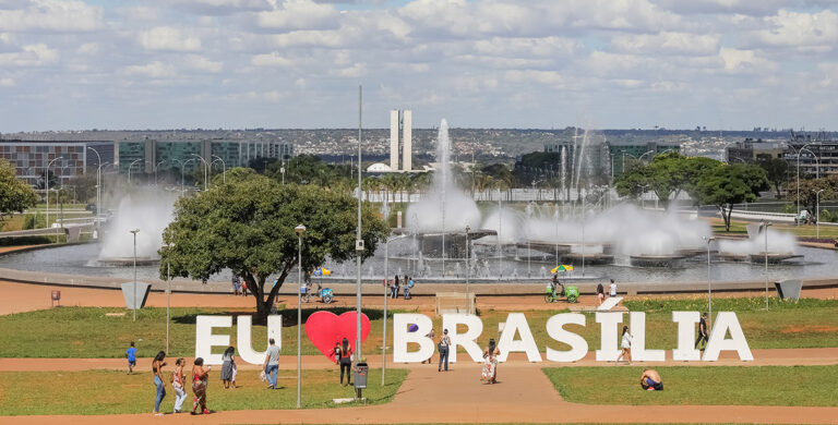 Jogo do Brasil muda funcionamento de serviços públicos no DF neste sábado