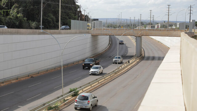 Viaduto do Jardim Botânico reduz tempo de viagem na DF-001