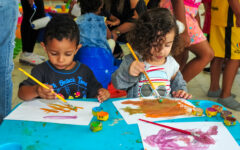 Cartão Creche usado por famílias para acesso à educação infantil no Distrito Federal
