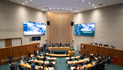CLDF aprova regras para o orçamento de 2027 com previsão de R$ 74,97 bilhões