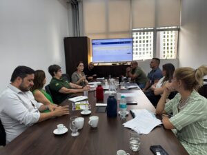Técnicos discutem vigilância contra doenças que ameaçam a produção agrícola no DF e em Goiás