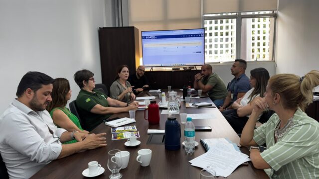 Técnicos discutem vigilância contra doenças que ameaçam a produção agrícola no DF e em Goiás