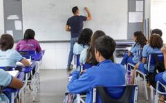 Governadora Celina Leão anuncia contratação de professores para a rede pública do Distrito Federal