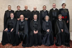 Ativismo judicial faz a toga pesar mais que o voto