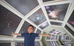 Crianças participam de atividade educativa no Planetário de Brasília
