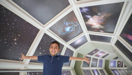 Crianças participam de atividade educativa no Planetário de Brasília
