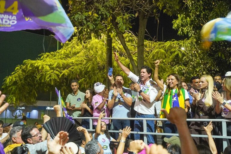 Mesmo liderando as pesquisas, Daniel Vilela intensifica campanha em municípios de Goiás