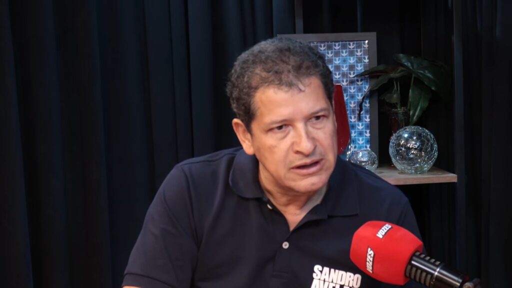 Sandro Avelar defende penas mais duras para crimes que antecedem o feminicídio