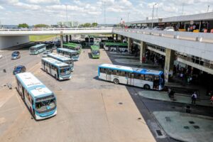Ônibus do DF terão horários de dia útil e passagem gratuita no domingo de eleição