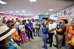 O vento mudou rápido: antigos críticos de Celina agora apoiam sua candidatura