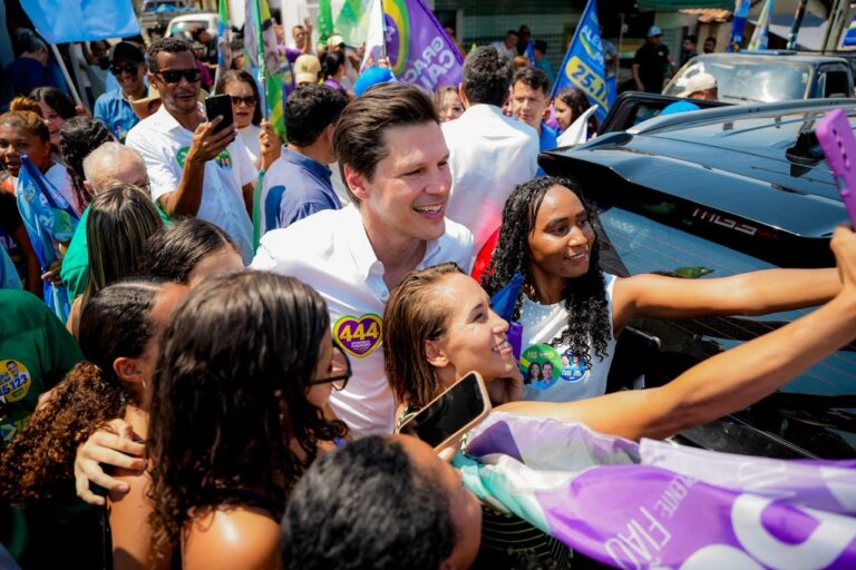 Daniel Vilela chega a 52,3% dos votos válidos e venceria no 1º turno em Goiás