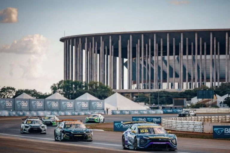 Stock Car reúne grandes nomes do automobilismo em Brasília neste fim de semana